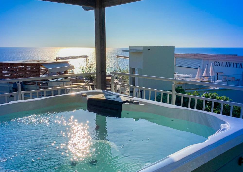 Hotel Calavita Rooftop & Spa San-Martino-di-Lota Εξωτερικό φωτογραφία